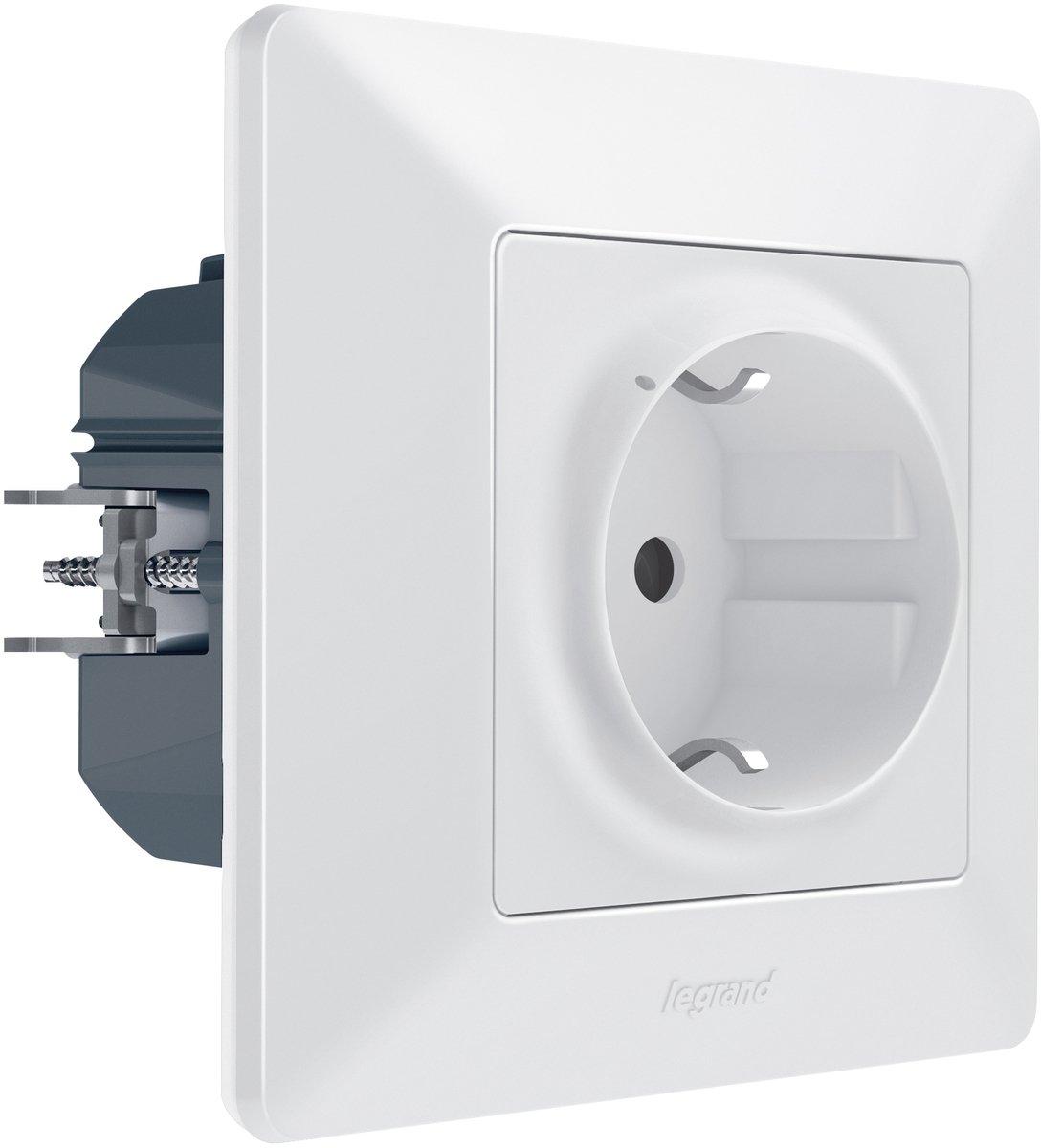 Schuko-Steckdose Valena Life with Netatmo Ultraweiss