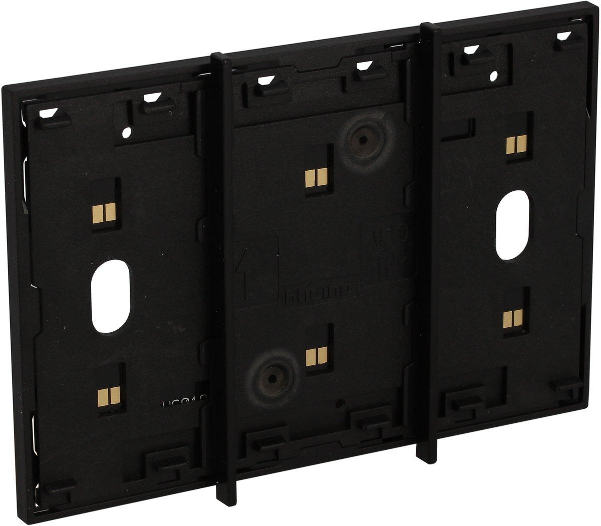 LivingNow 3-moduliger Rahmen mit integrierter Busleitung in der Farbe Black