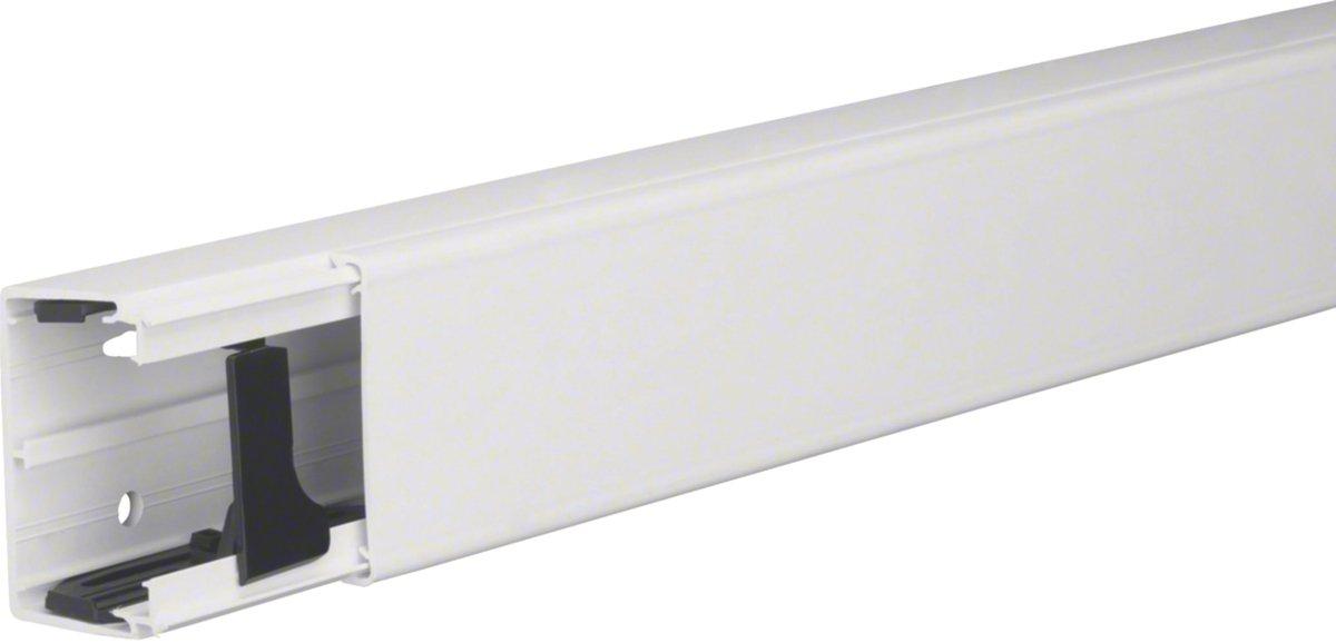 Leitungsführungskanal PVC witterungsbeständig/UV-stabil LFE 40x60mm verkehrsweiß