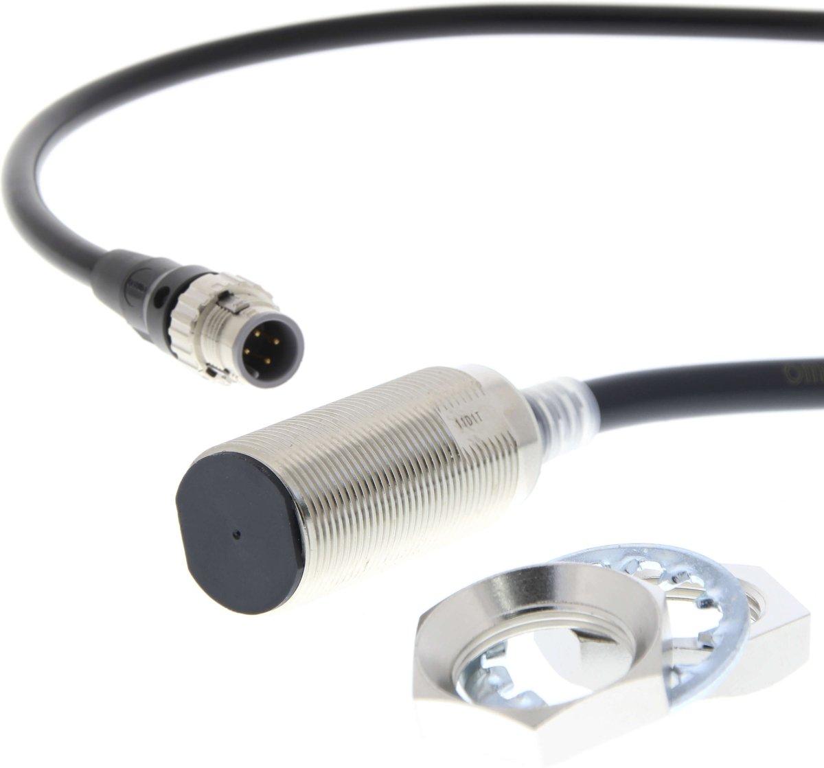 Näherungsschalt. induk. Mess.-Nick. M18 abgeschir. 11mm NO 0,3-m-Anschl.kabel