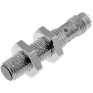Näherungsschalter Edelst. induktiv M8 abgeschi. 2mm DC 3-adr PNP / S M8 steckbar