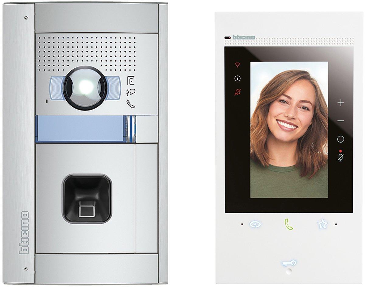 Flex'ONE Video-Set mit Türstation SFERA inkl. ekey-Fingerprint + CLASSE 300EOS