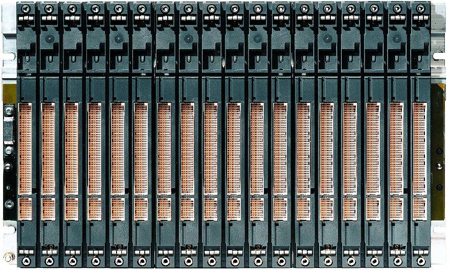 SIMATIC S7-400 CR2 mit 18 Steckplätzen Stahlblech Für den Aufbau von S7-400 ..